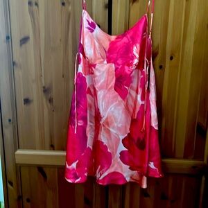 Victoria Secret Vintage 100% Silk Slip colorful and fun Size Large